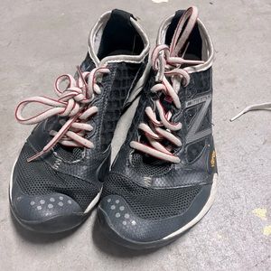 Woman’s New Balance | Minimus | Vibram Sole 🌵8